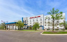 Hampton Inn & Suites Bolingbrook